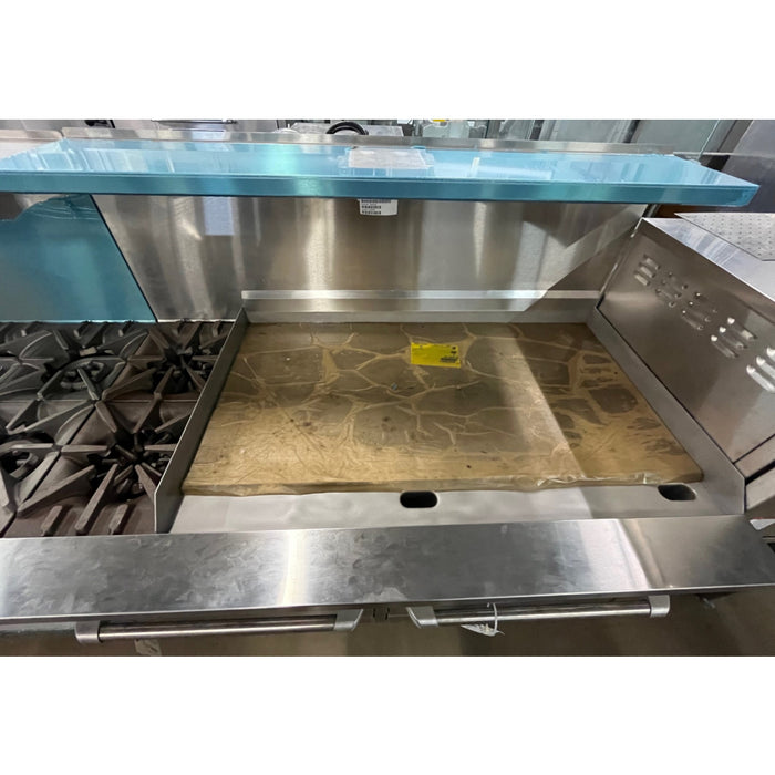 (USED) Garland G60-2G48RR 60" Natural Gas 2-Burner Range with 48" Griddle and 2 Standard Ovens - 214,000 BTU