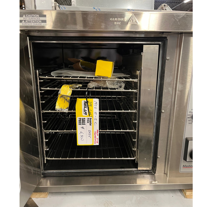 (SHOWROOM MODEL) Garland MCO-E-5-C 15.5" 208V/1PH Half-Size Electric Convection Oven with Analog Control