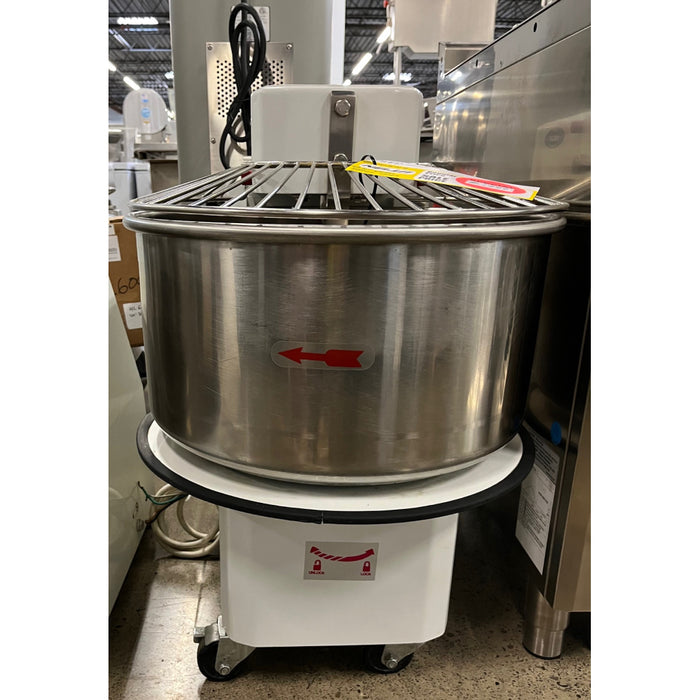 (USED) Nella 46 Qt. Heavy Duty Spiral Dough Mixer with Raising Head - 2 hp, 208V - 41549