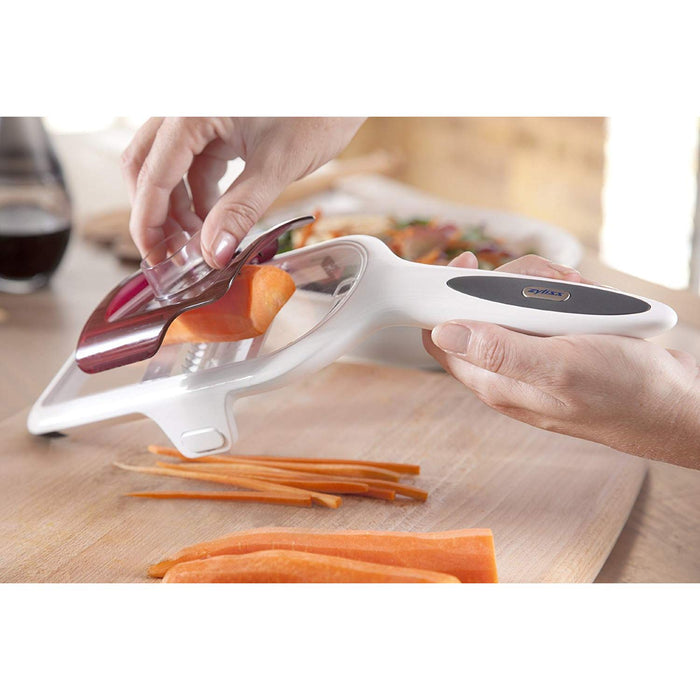 Zyliss 11960 2 in 1 Handheld Slicer