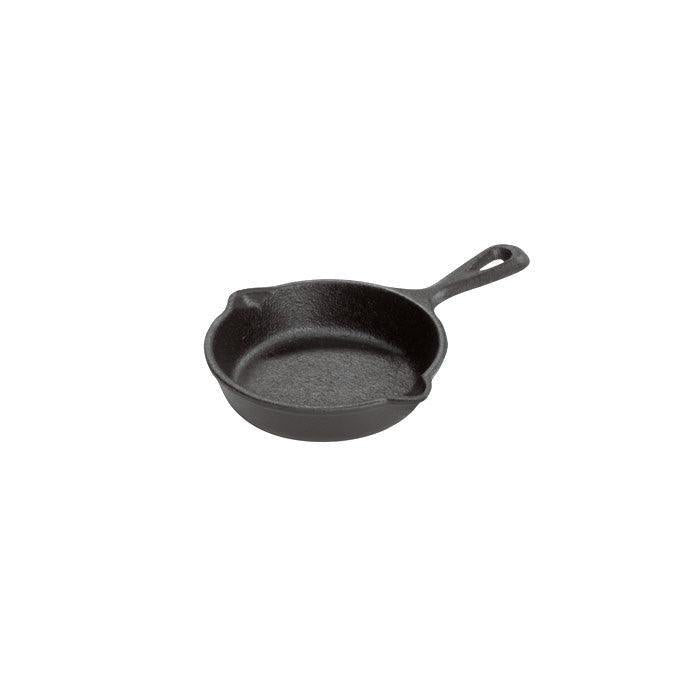 https://www.nellaonline.com/cdn/shop/products/lodgelllms3skillets-and-fry-pans-967854_700x700.jpg?v=1668196493