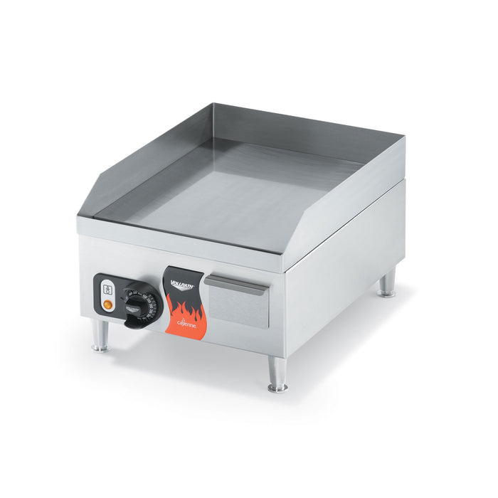 Vollrath 40715 Cayenne 14" Electric Griddle - 120V / 1.8 kW